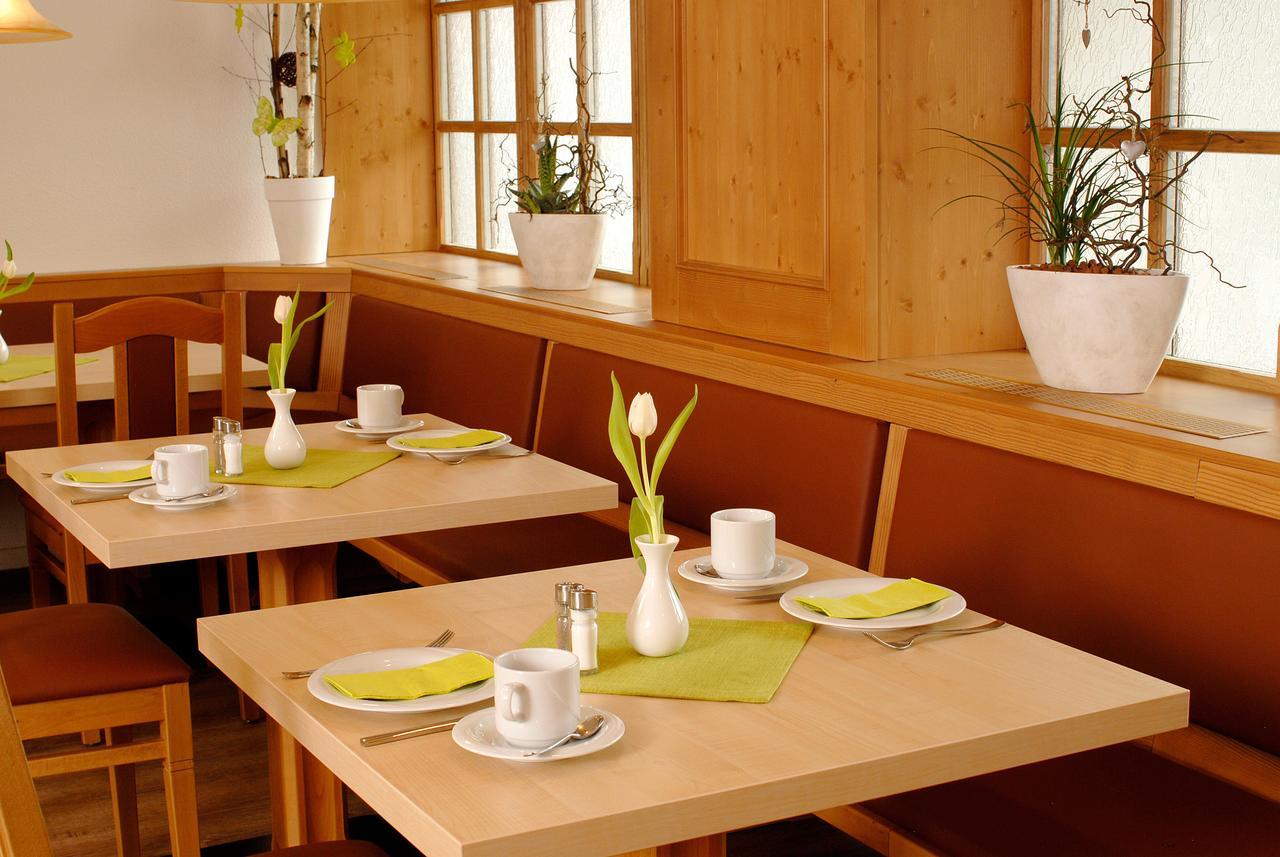 Garni Hotel Leitl Gmbh Eggenfelden Ngoại thất bức ảnh